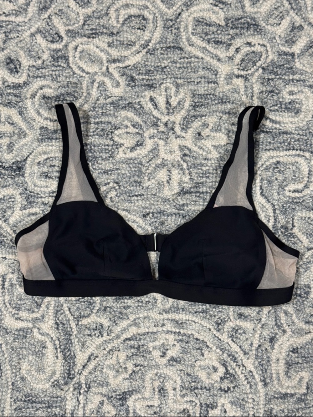 Victoria’s Secret - Black Mesh-Panel Wireless Bra
